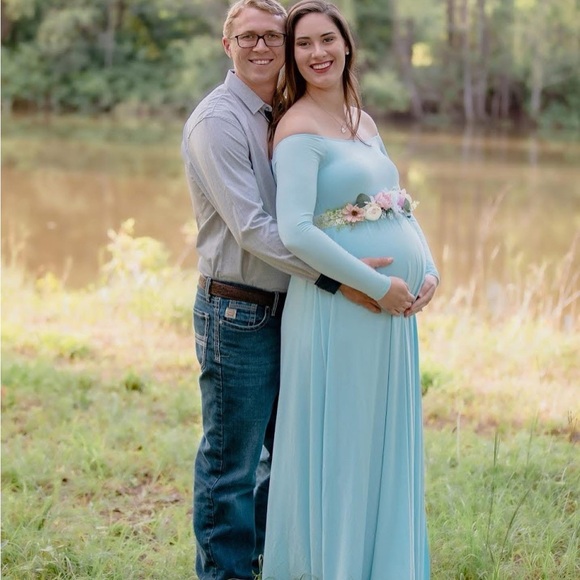 PinkBlush Maternity PhotoShoot Maxi Dress - Picture 2 of 4